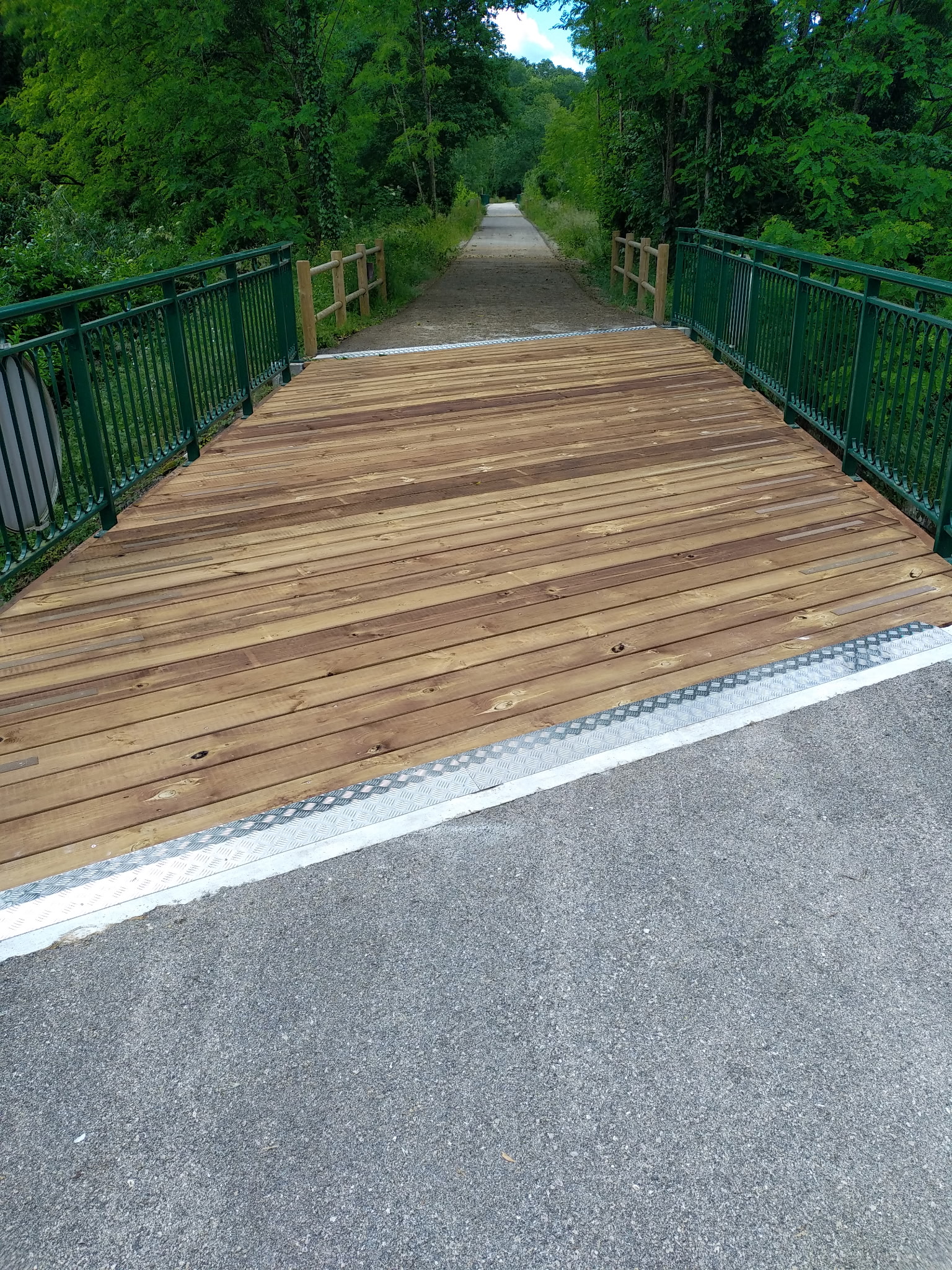 Réouverture du pont de Vianne sur la Voie Verte